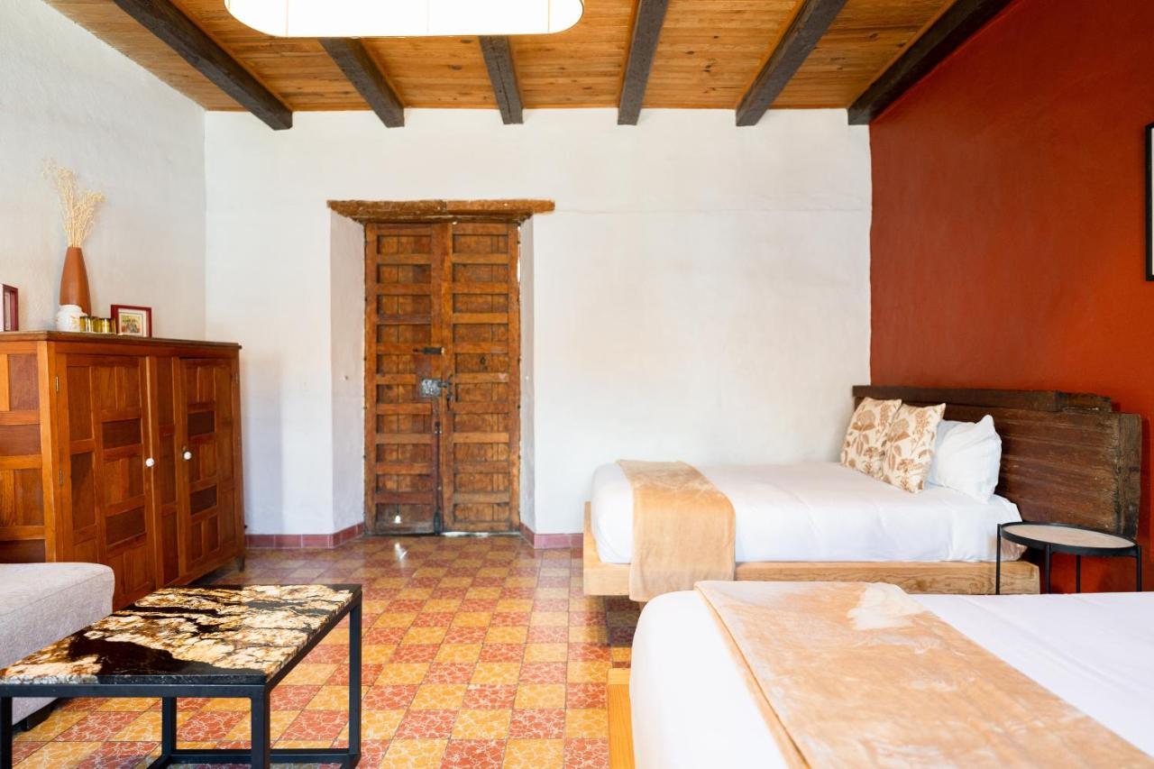 Casa I. Madero Hotel Tapalpa Kültér fotó